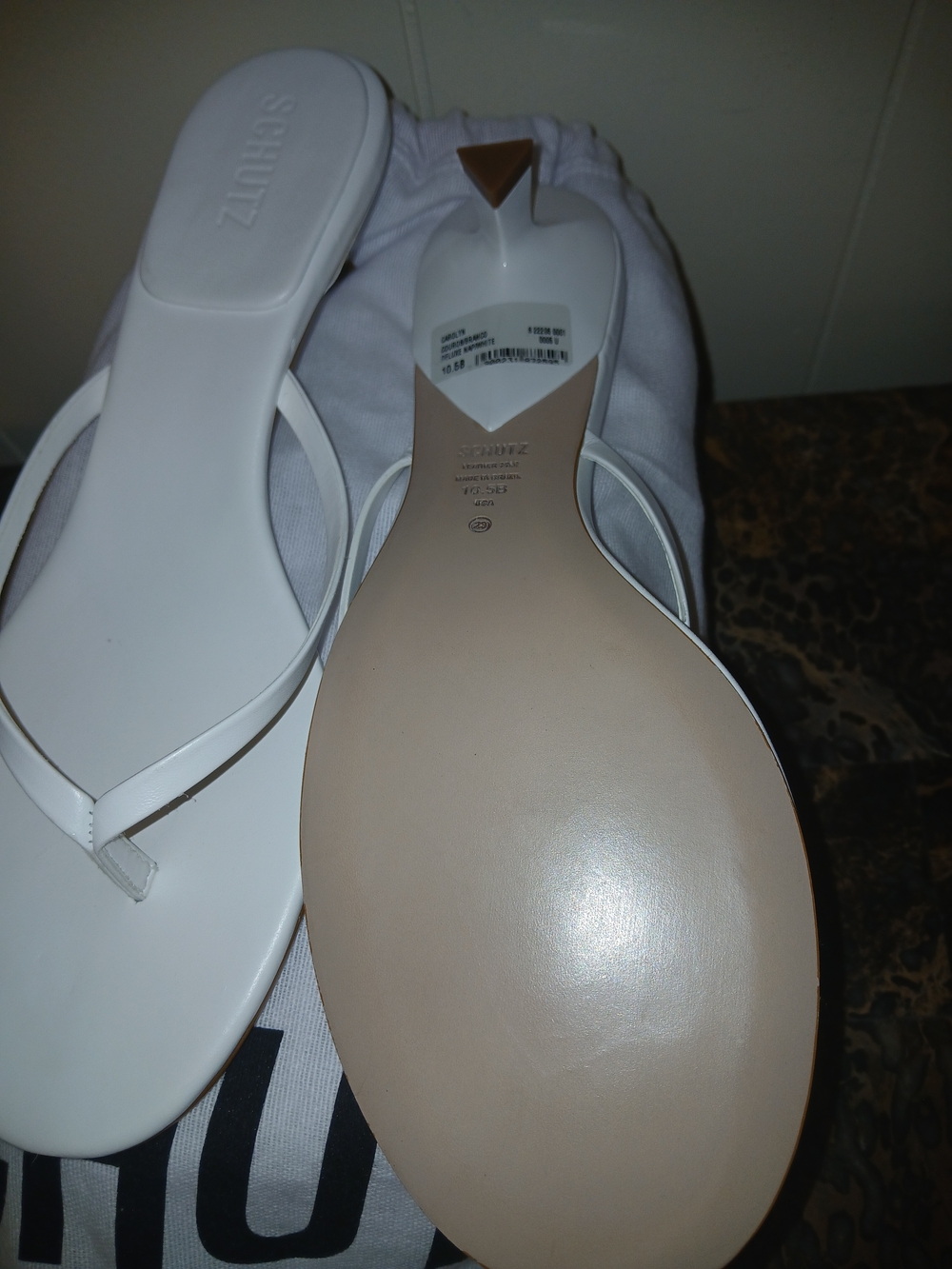 Schutz White Minimalist Thong Slide Mules - Picture 2 of 5